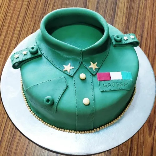 Army Uniform Cake