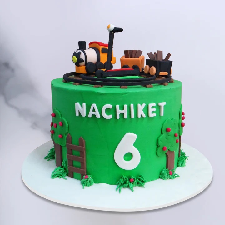 I made this train cake for my son's second birthday party. :  r/cakedecorating