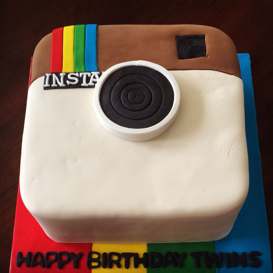 Custom Cake - Birthday Cake - Single Tier - Instagram Them… | Flickr
