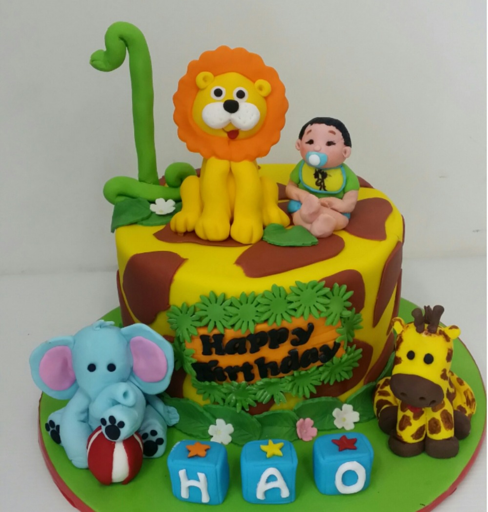 forest theme cake | kids cake | pineapple cake