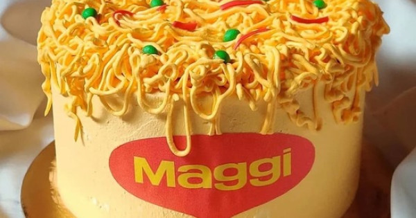 Longevity Noodles Agar Agar Cake (with Flying Chopsticks) | Cake, Crazy  cakes, Realistic cakes