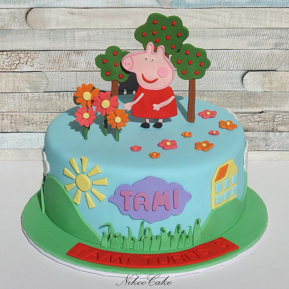 Order Pink Peppa Pig Fondant Cake Online : DIZOVI Bakery