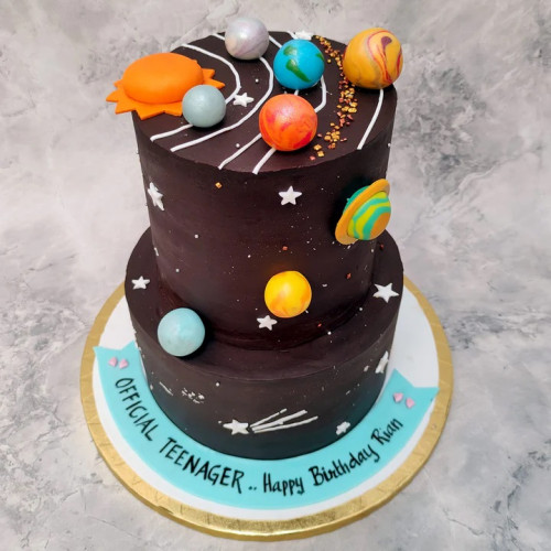 15 Amazing Space Themed Birthday Cake Ideas (Out Of This World) | Galaxy  cake, Themed birthday cakes, Pretty birthday cakes