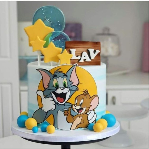 Tom & Jerry Fondant Cake