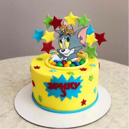 Tom & Jerry Yellow Cake