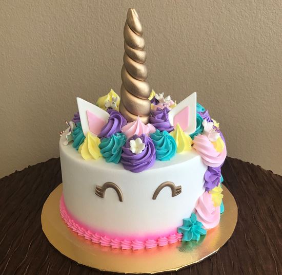 Unicorn themed birthday cake 8 inch round – 23sweets