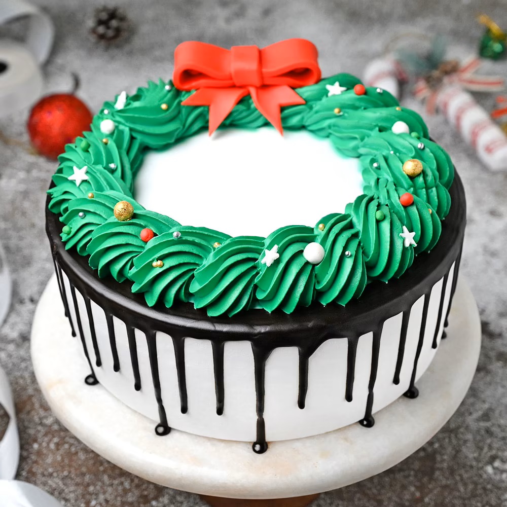 Christmas ice cream cake with berries and caramelised peaches recipe -  Parkmore Shopping Centre